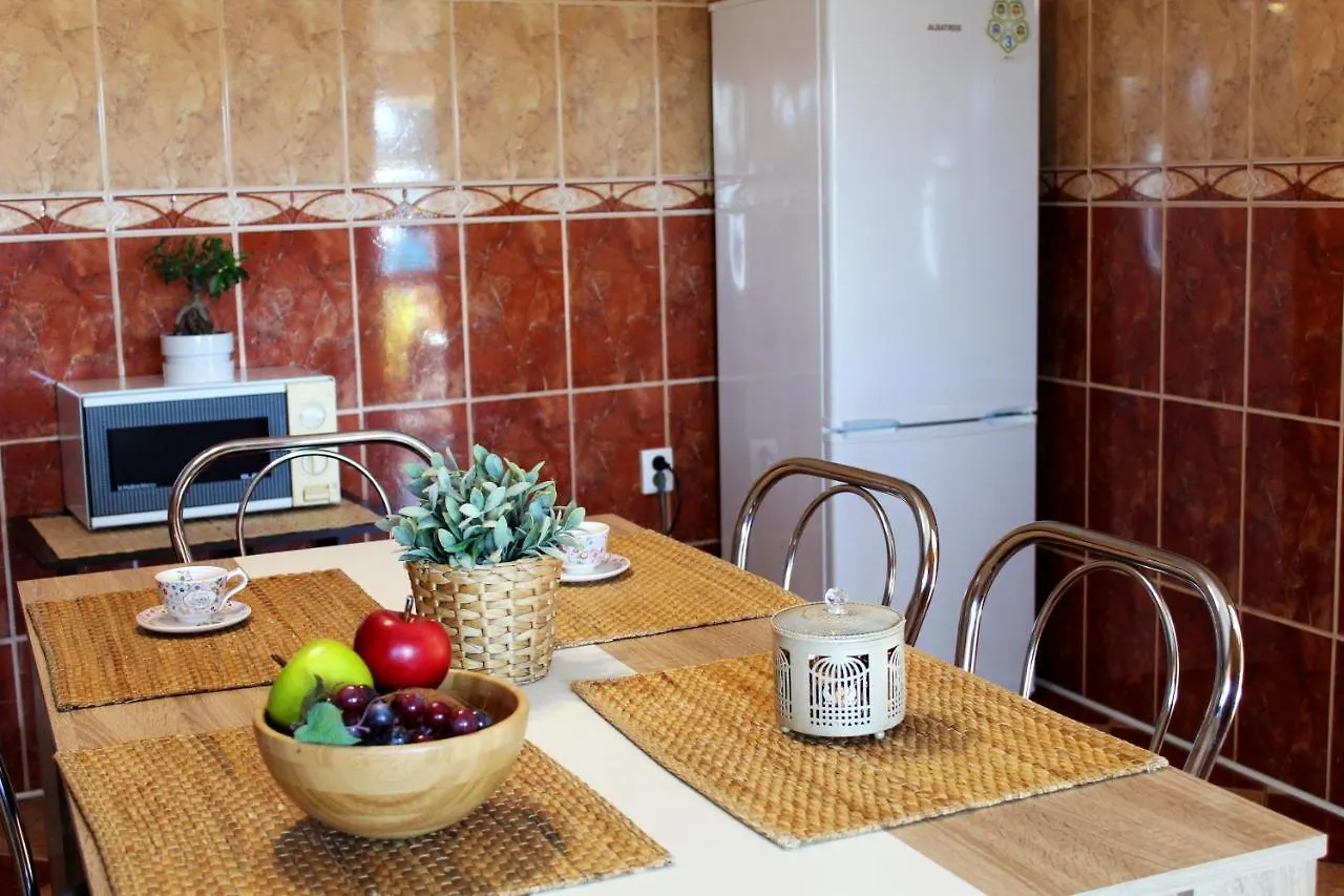 Collosal Apartment With Garden Bucarest